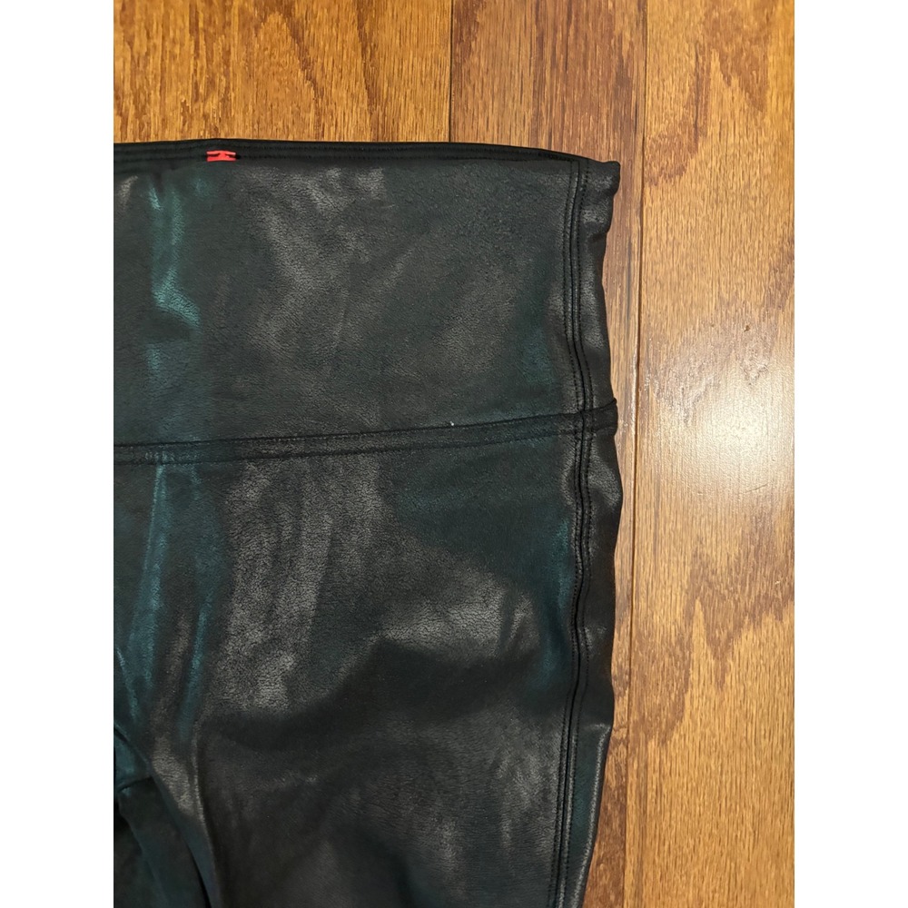 Spanx Foux Leather Leggings Size Medium - Picture 5 of 7